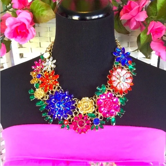 💖See New Listing💖 Rhinestone Floral Blue Pink Red Chunky Bib Statement Necklac - Picture 6 of 8